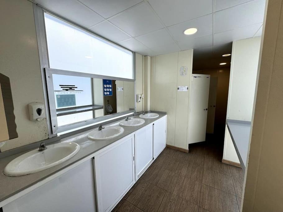 Marine Dream Valencia Hotel Екстериор снимка